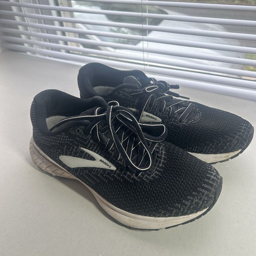 Brooks Revel 3 Women's Size 7.5 Black White Athletic Running Shoes